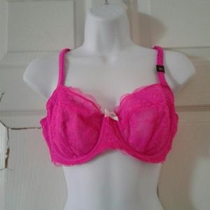 Victoria Secret NWT underwire size 36DD